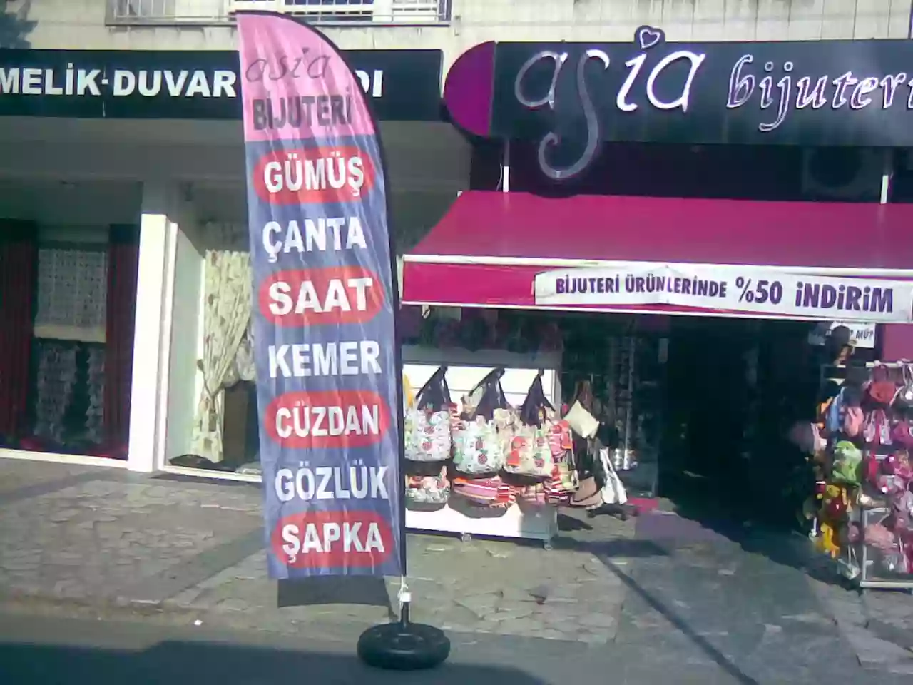 bayan-saati-olta-bayragi