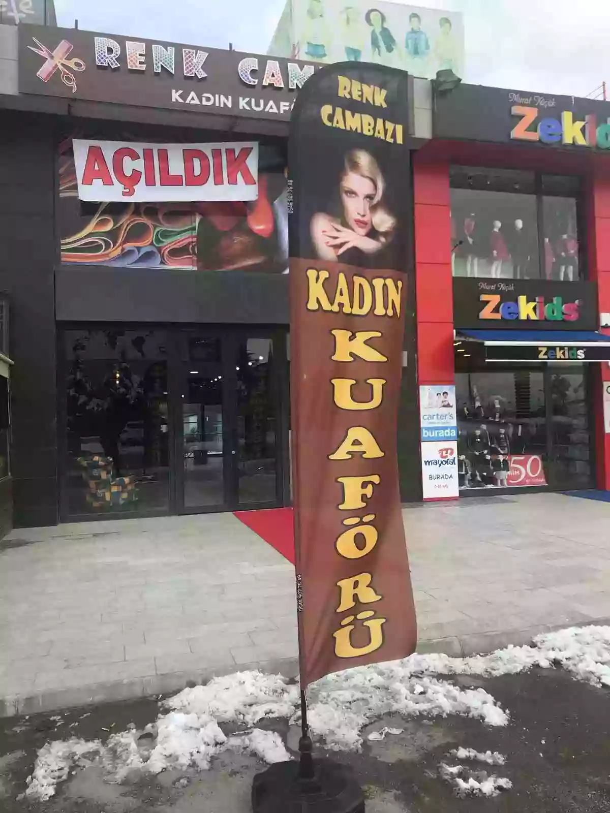 kadin-kuaforu-olta-bayragi